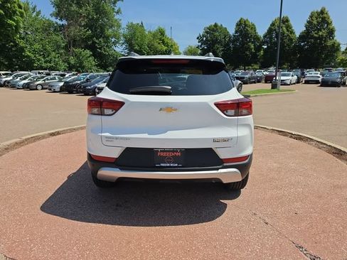 Used 2021 Chevrolet TrailBlazer LT w/ Convenience Package AWD/4WD image 4
