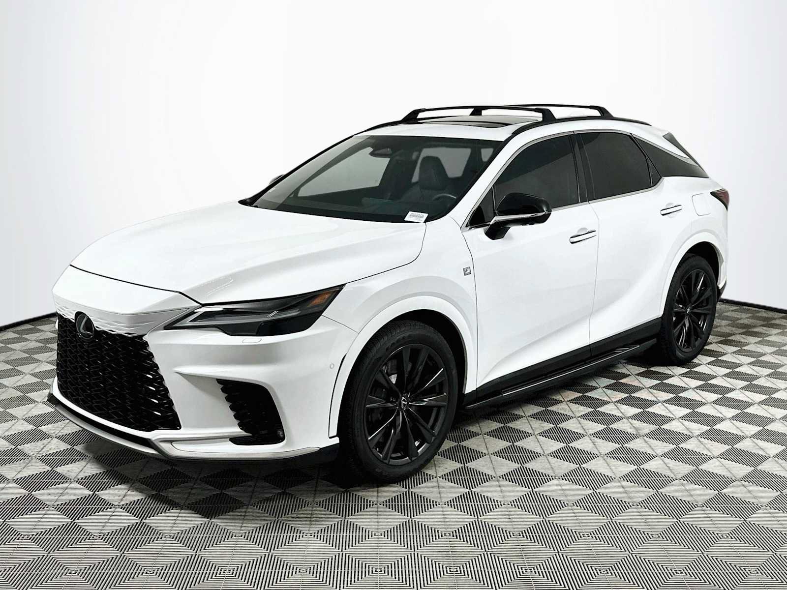 Used 2024 Lexus RX 350 F Sport w/ Convenience Package AWD/4WD image 3