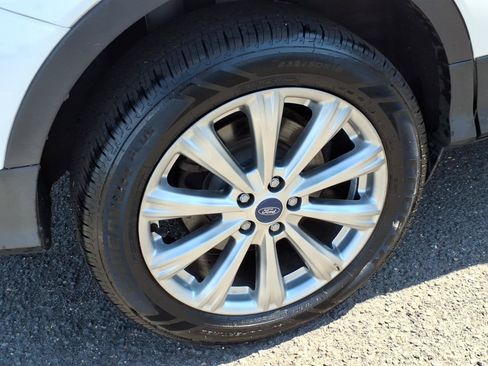 Used 2017 Ford Escape Titanium AWD/4WD image 7