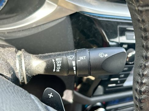 Used 2015 Toyota Corolla S FWD image 18