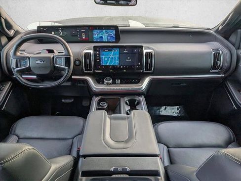 Used 2025 Ford Expedition Platinum w/ Stealth Performance Package image 16