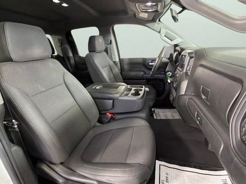 Used 2020 Chevrolet Silverado 1500 Custom w/ Custom Value Package RWD image 32