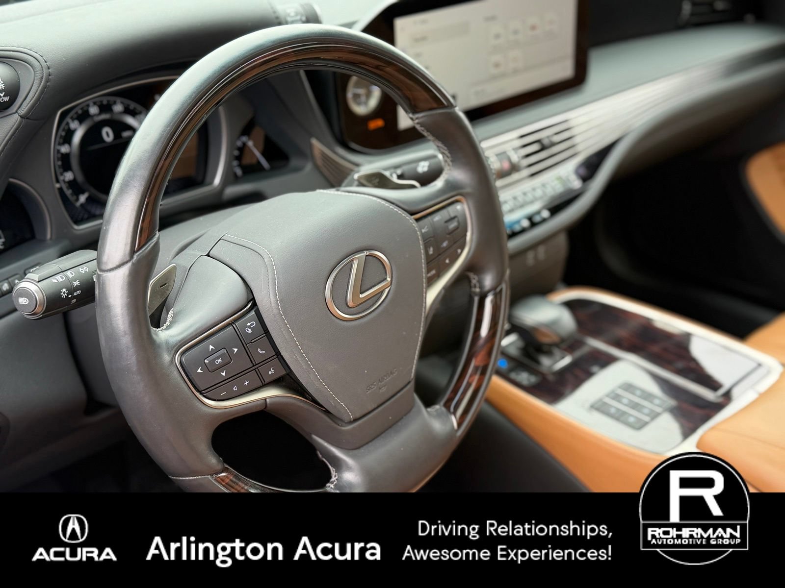Used 2023 Lexus LS 500 AWD w/ Luxury Package image 11