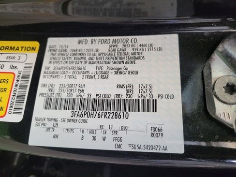 Used 2015 Ford Fusion SE image 33