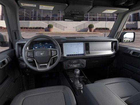 New 2026 Ford Bronco Outer Banks AWD/4WD image 9
