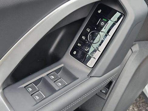 New 2026 Audi Q5 Premium AWD/4WD image 19