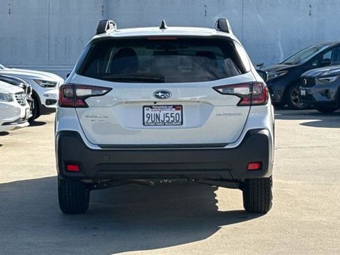 Certified 2025 Subaru Outback Premium w/ Popular Package #1A image 4