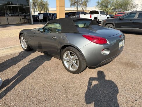 Used 2006 Pontiac Solstice Convertible w/ Premium Package RWD image 7