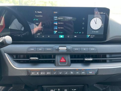 Used 2025 Kia K4 FWD image 18
