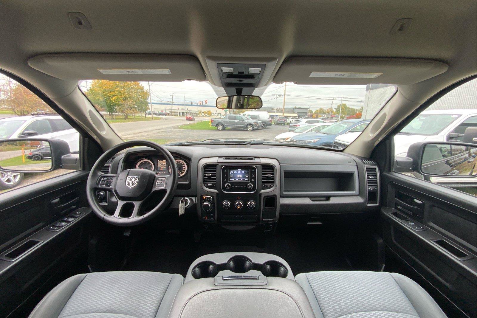 Used 2019 RAM 1500 Express w/ Wheel & Sound Group AWD/4WD image 31