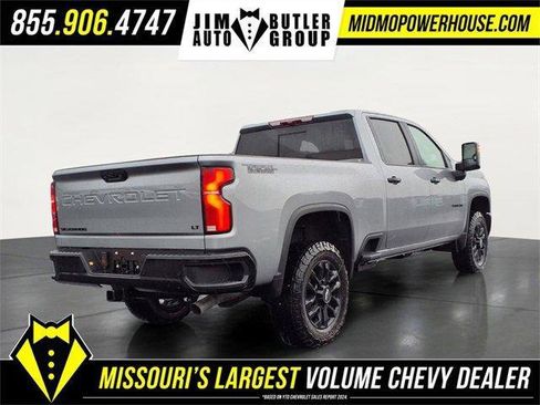 New 2026 Chevrolet Silverado 3500 LT w/ Trail Boss Package image 17