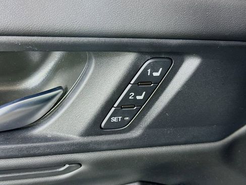 Used 2025 Honda Accord Sport image 21