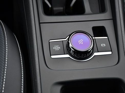 New 2026 Volkswagen Tiguan SE image 26