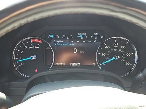 Used 2022 Ford F250 Platinum w/ Tremor Off-Road Package AWD/4WD image 5