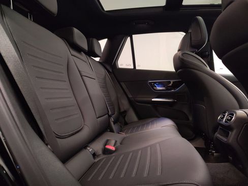 Certified 2026 Mercedes-Benz GLC 300 image 28