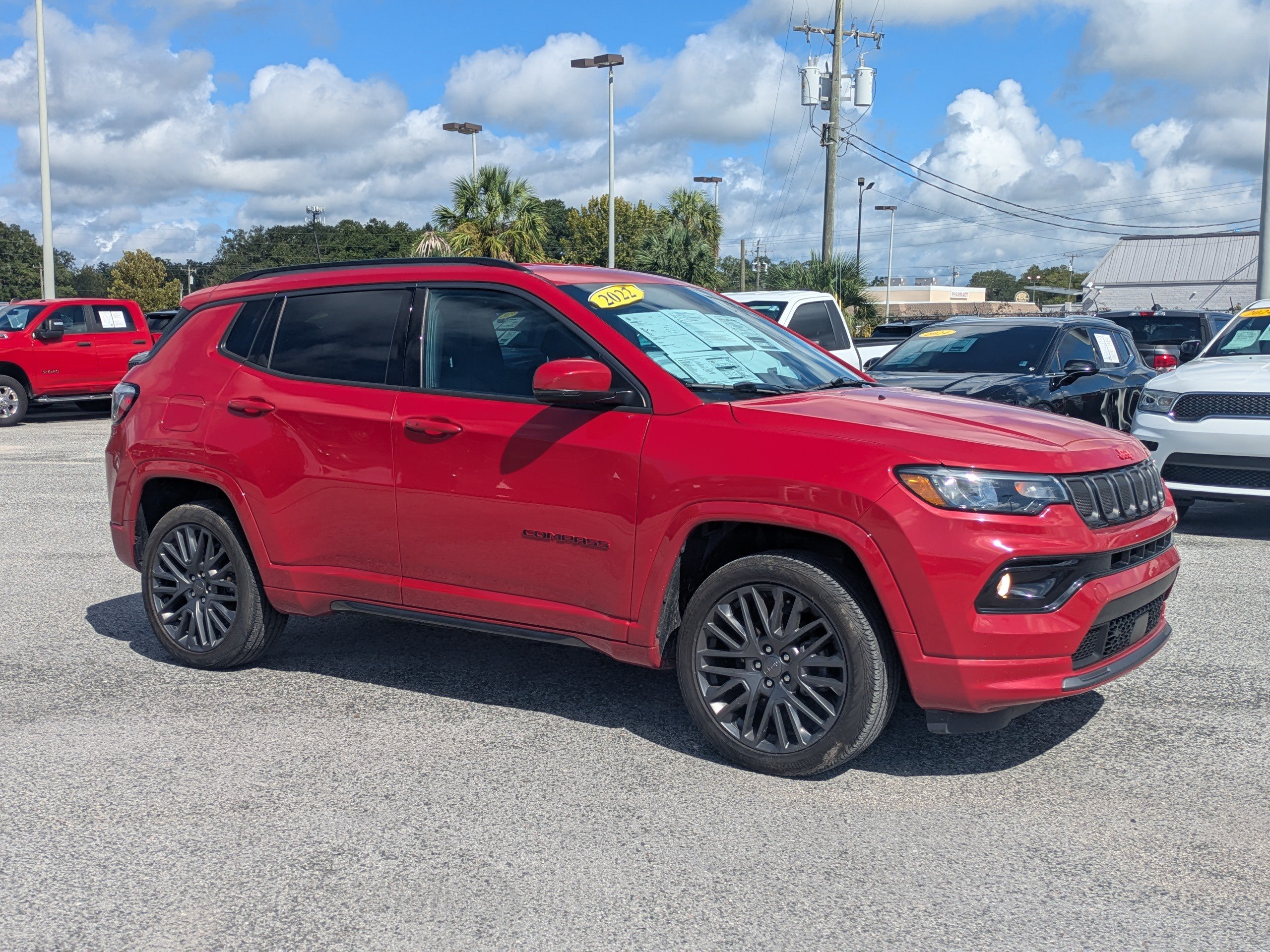 Used 2022 Jeep Compass Limited AWD/4WD image 2