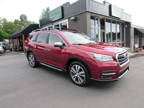 Used 2021 Subaru Ascent Touring AWD/4WD image 2