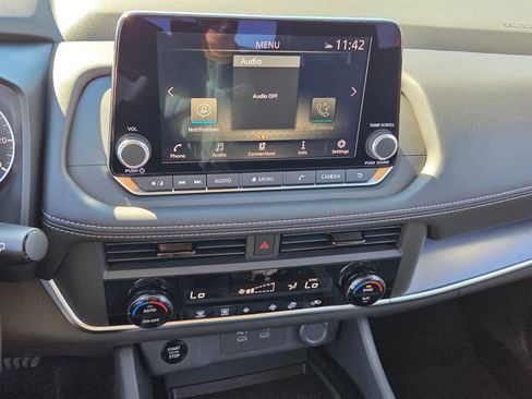 New 2026 Nissan Rogue SV image 17