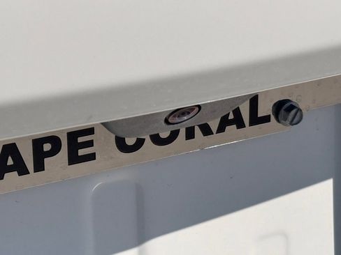 New 2026 Jeep Grand Cherokee L Laredo image 34