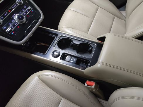 Used 2020 Lincoln Corsair FWD image 26