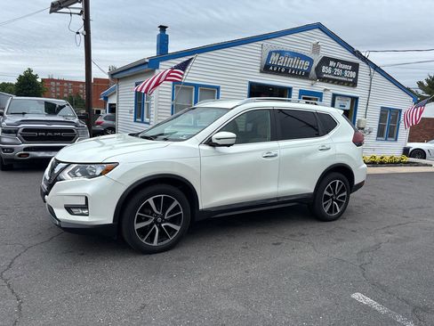 Used 2020 Nissan Rogue SL AWD/4WD image 4