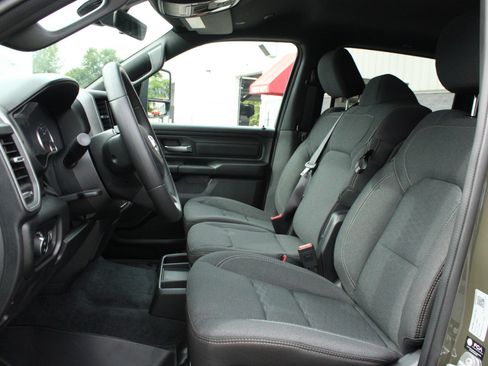 New 2026 RAM 1500 Warlock AWD/4WD image 21