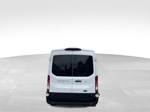 Used 2024 Ford Transit 350 XLT RWD image 4