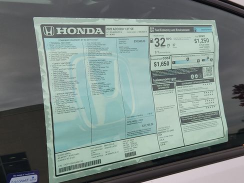 New 2025 Honda Accord SE image 18