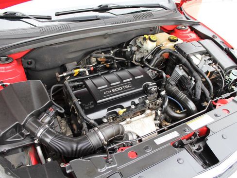 Used 2016 Chevrolet Cruze LT image 17