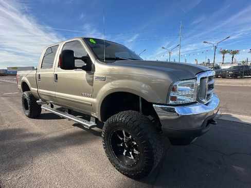 Used 2004 Ford F350 Lariat image 7