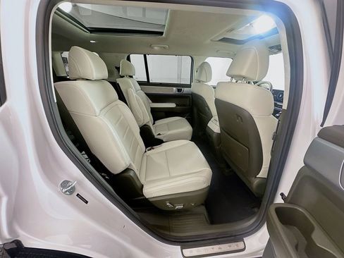 Certified 2025 Hyundai Santa Fe Calligraphy image 28