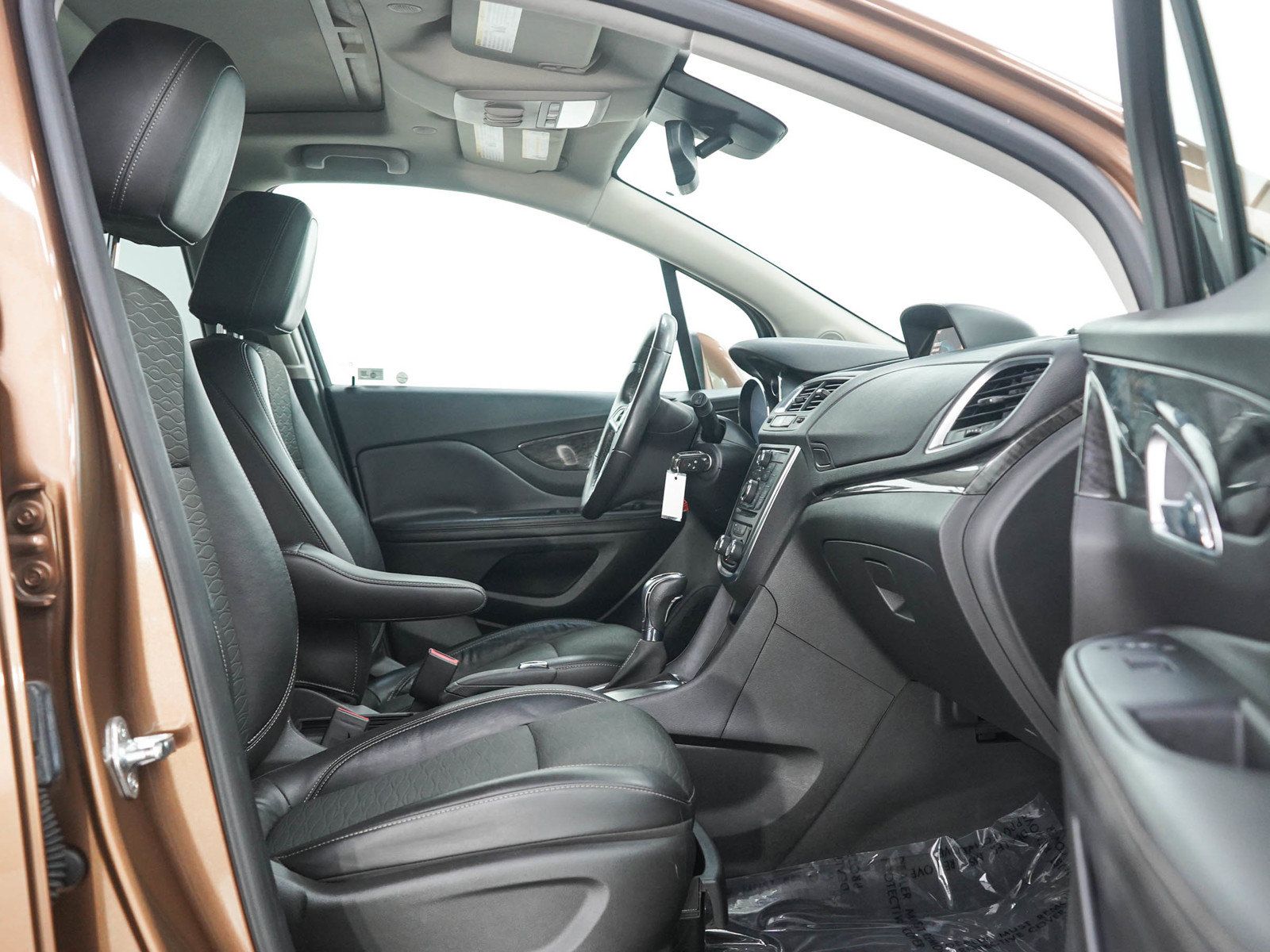 Used 2016 Buick Encore Sport Touring AWD/4WD image 11