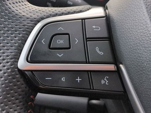 Certified 2024 Toyota Sienna XSE w/ XSE Plus Package image 19