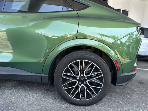 Certified 2025 Ford Mustang Mach-E Premium AWD/4WD image 10