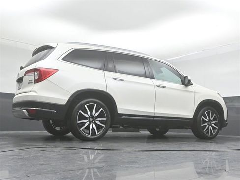 Used 2019 Honda Pilot Elite image 40