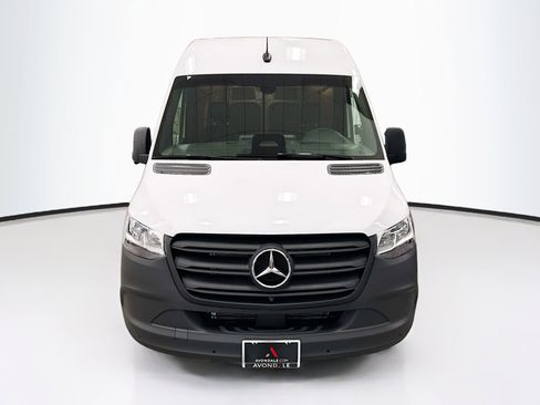 New 2026 Mercedes-Benz Sprinter 2500 image 2
