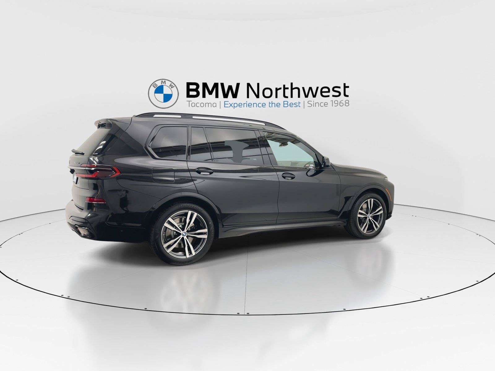 New 2027 BMW X7 xDrive40i w/ Executive Package AWD/4WD image 4