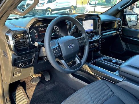 Certified 2022 Ford F150 XL w/ STX Appearance Package image 13