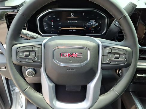 New 2026 GMC Sierra 2500 SLT w/ Texas SLT Premium Package AWD/4WD image 17