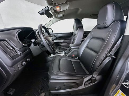 Used 2022 Chevrolet Colorado LT w/ Luxury Package AWD/4WD image 13