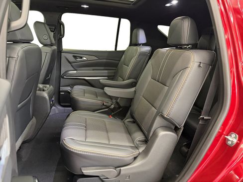 New 2026 Chevrolet Traverse High Country AWD/4WD image 9