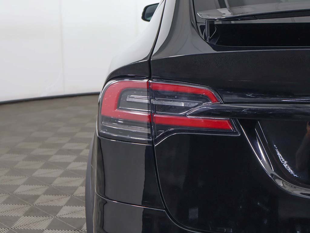 Used 2023 Tesla Model X AWD/4WD image 18