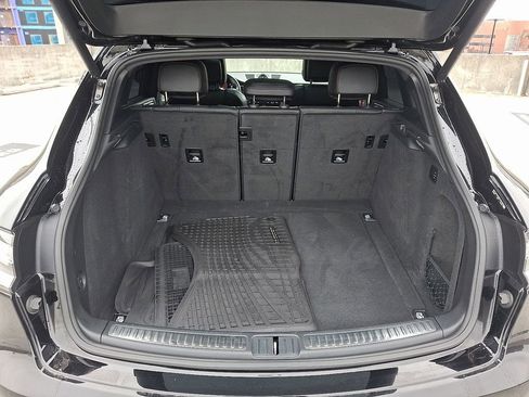 Used 2022 Porsche Macan GTS image 30