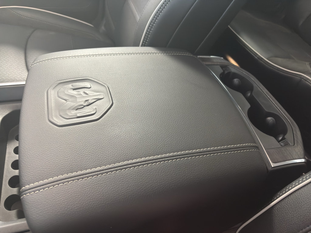 New 2025 RAM 2500 Laramie AWD/4WD image 22