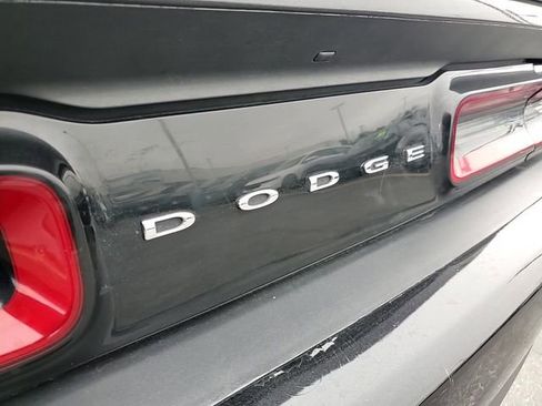 Used 2018 Dodge Challenger R/T Plus image 7