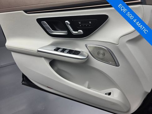 Used 2023 Mercedes-Benz EQE 500 4MATIC Sedan image 23