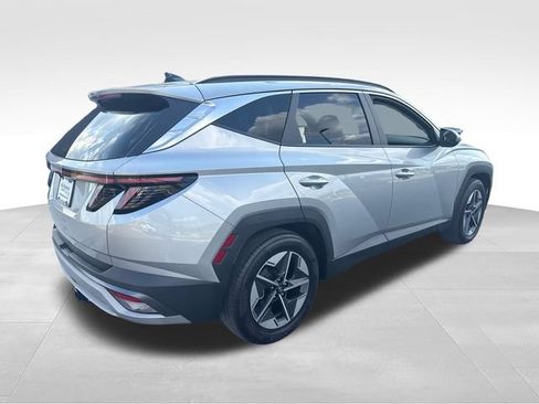 Used 2025 Hyundai Tucson SEL FWD image 5