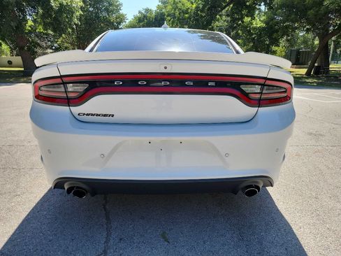 Used 2019 Dodge Charger GT RWD image 7