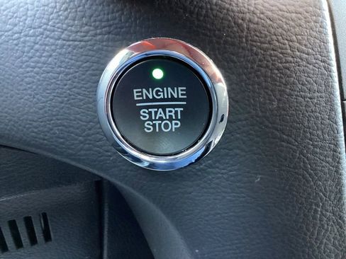 Used 2014 Land Rover Range Rover Supercharged AWD/4WD image 21