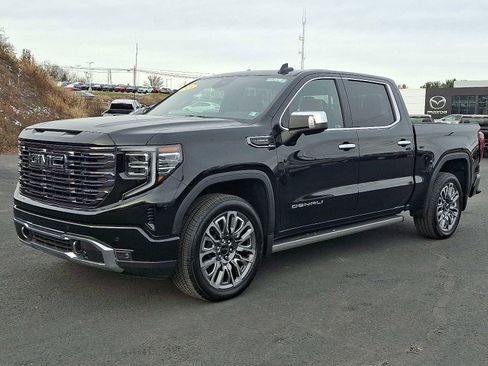 Used 2025 GMC Sierra 1500 Denali Ultimate image 3
